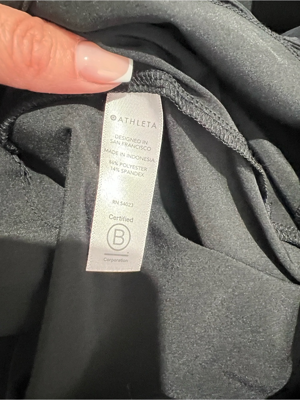 Athleta Black High-Rise Paperbag Waist‎ Tie-Belt Shorts - Picture 13 of 13